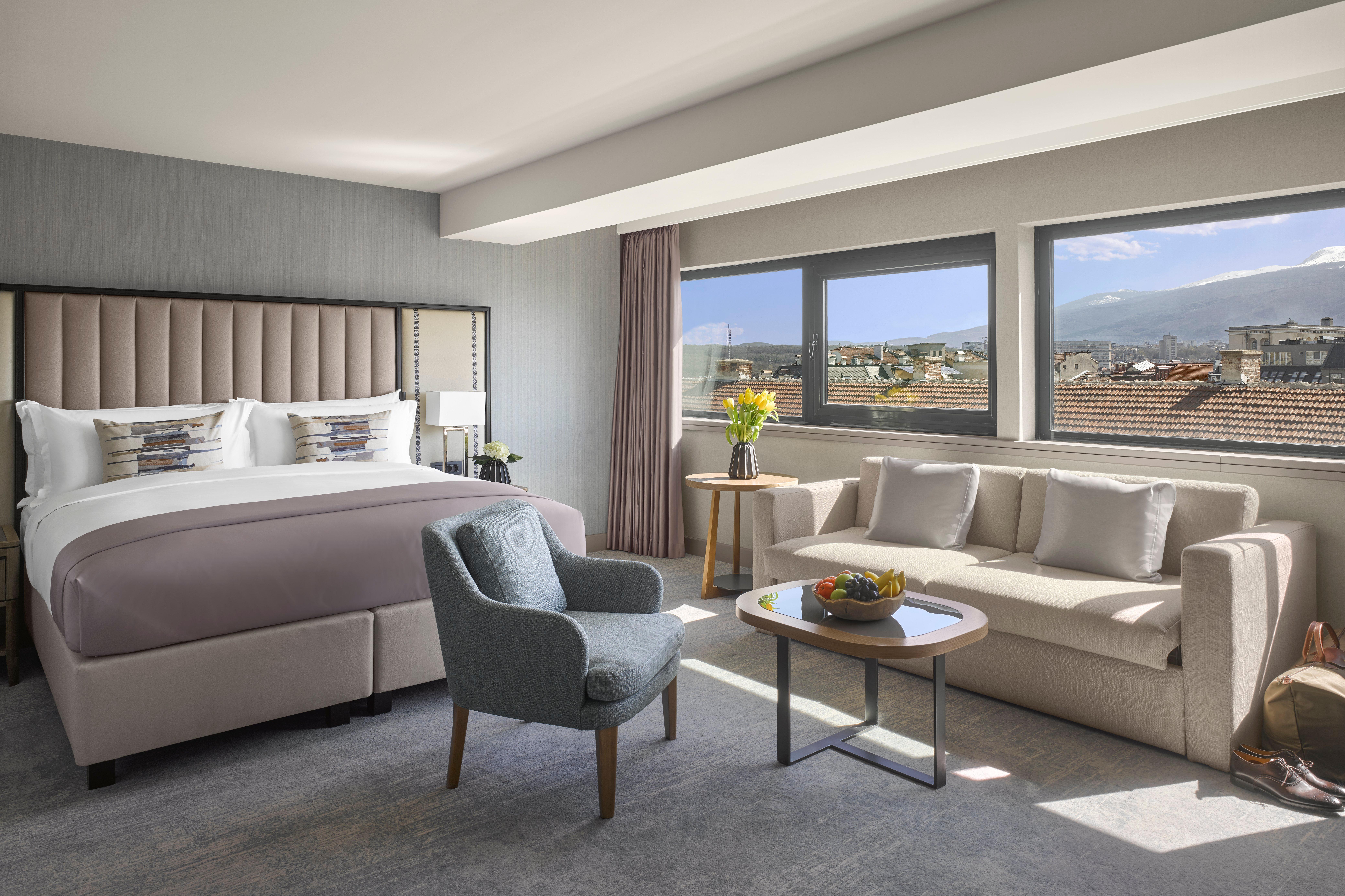 InterContinental Sofia, an IHG Hotel Esterno foto Deluxe Suite