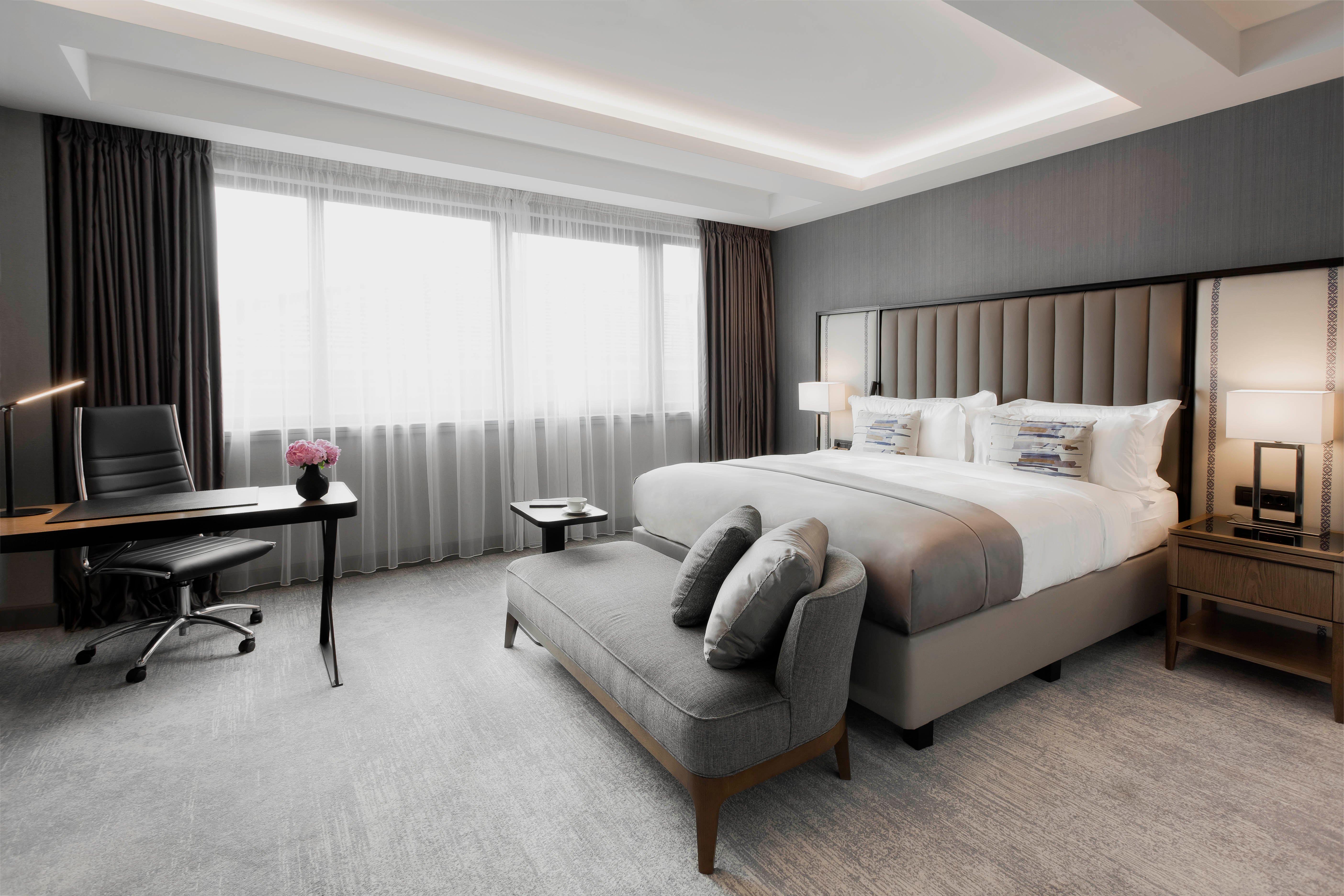 InterContinental Sofia, an IHG Hotel Esterno foto