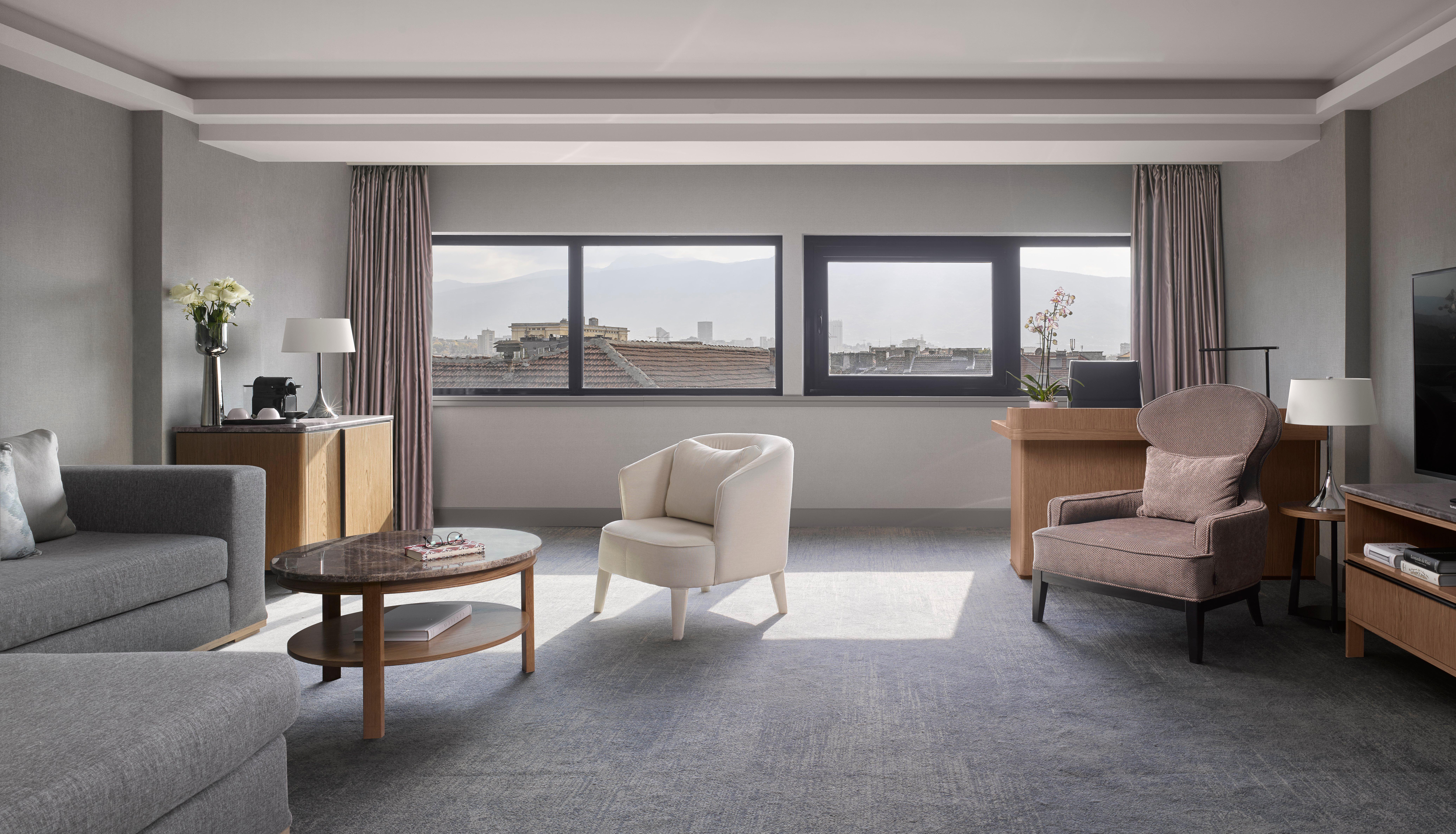 InterContinental Sofia, an IHG Hotel Esterno foto A suite at the hotel