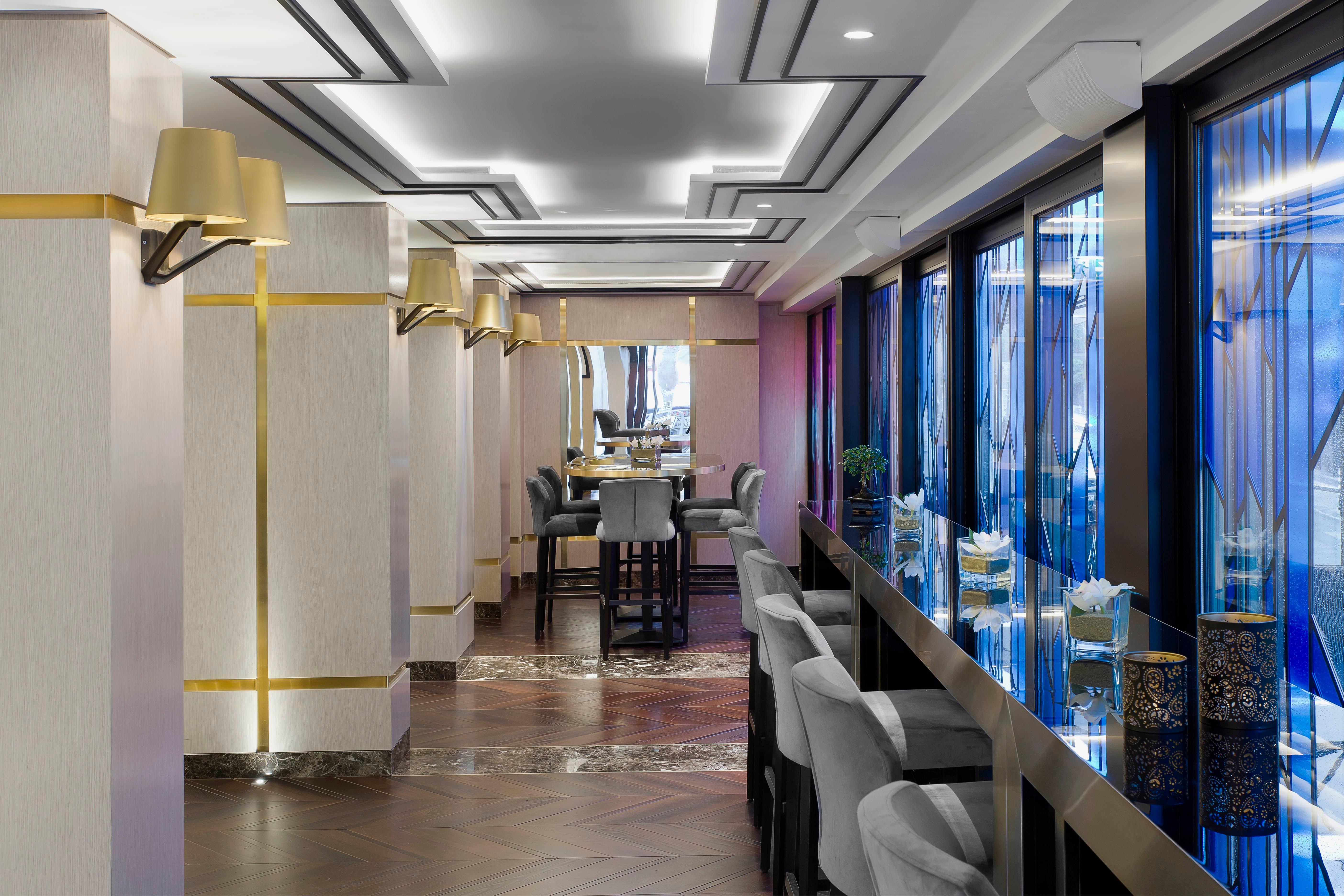InterContinental Sofia, an IHG Hotel Esterno foto The interior of the lounge