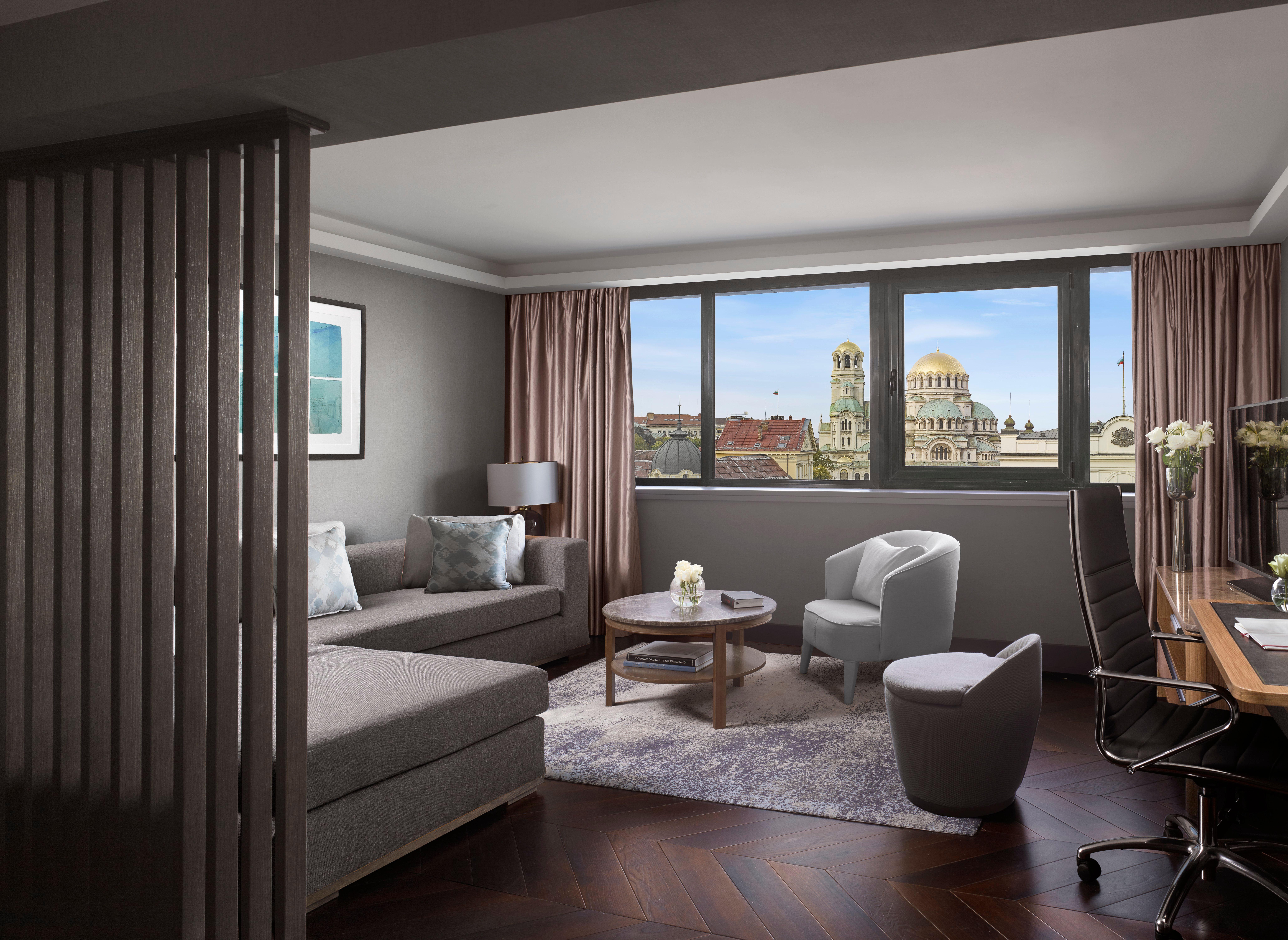 InterContinental Sofia, an IHG Hotel Esterno foto A suite at the Vienna InterContinental